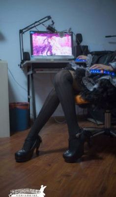狠狠色丁香婷婷综合小时婷婷_DVD免费观看超清